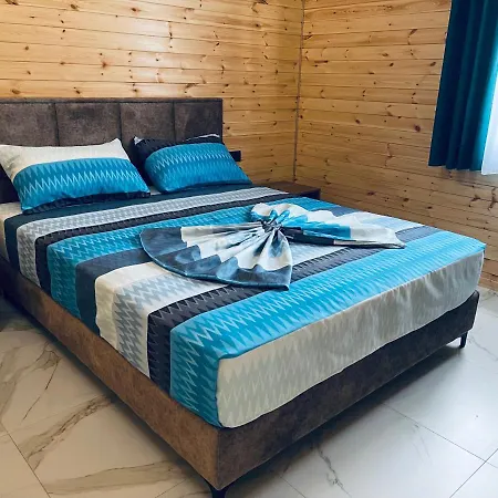 The Sea House * Velipojë