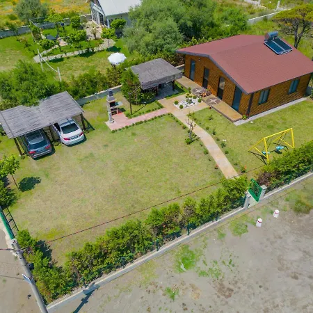 The Sea House * Velipojë