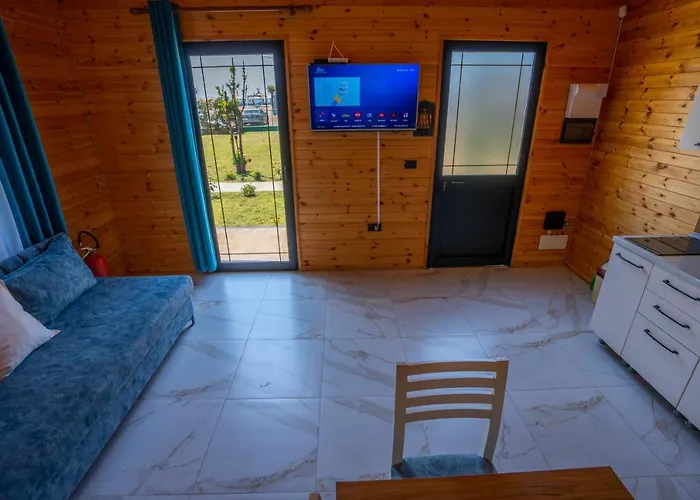 The Sea House Velipoje